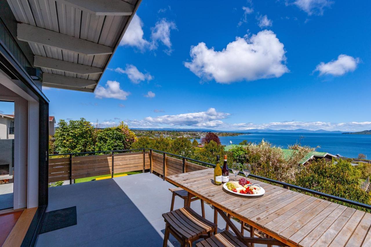 Lakeview Lookout Taupo Exterior photo